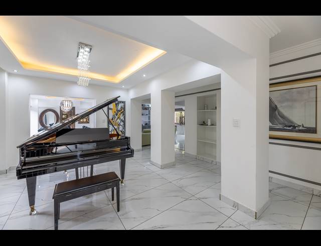 4 BEDROOM HOUSE FOR SALE IN BROADACRES